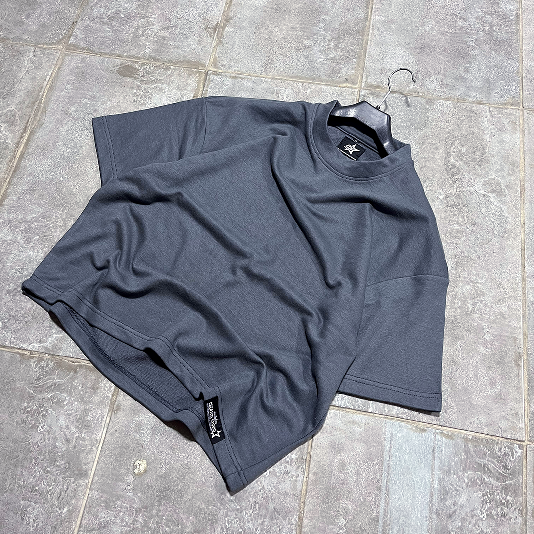 Lava Grey Essential tee