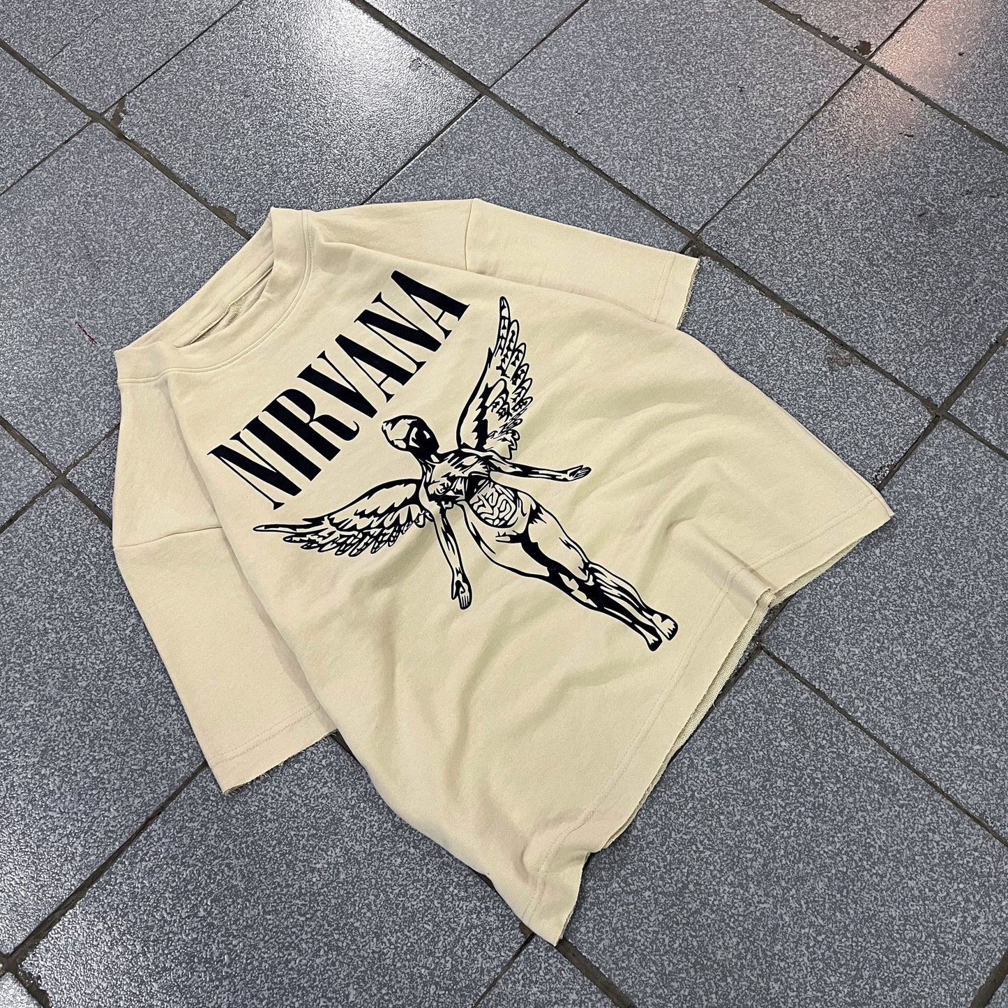 NIRVANA FANS TEE