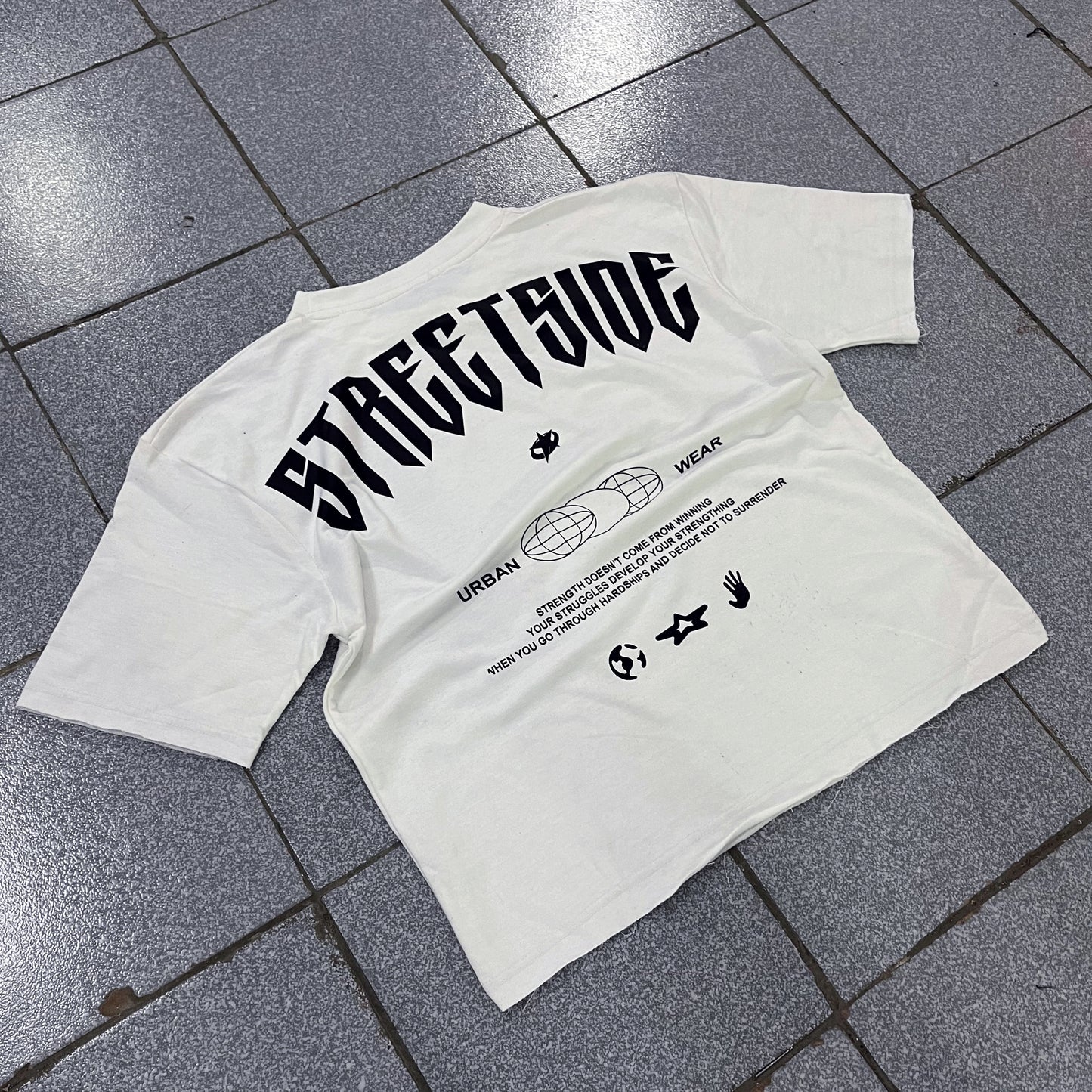 STREET SIDE TEE