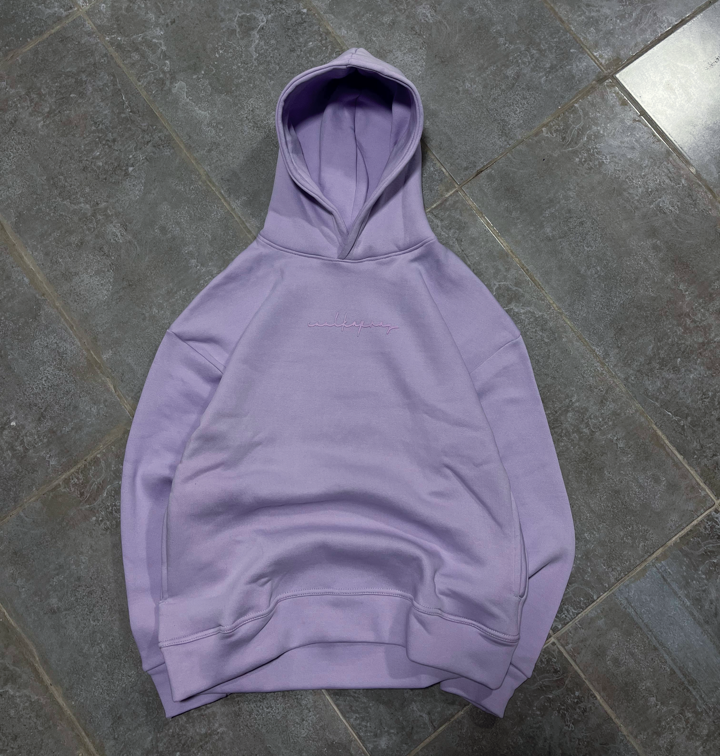 ESSENTIAL HOODIE